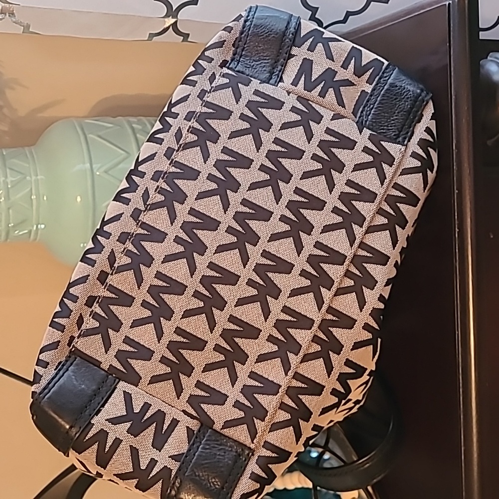 Mk Bag Authentic - image 4